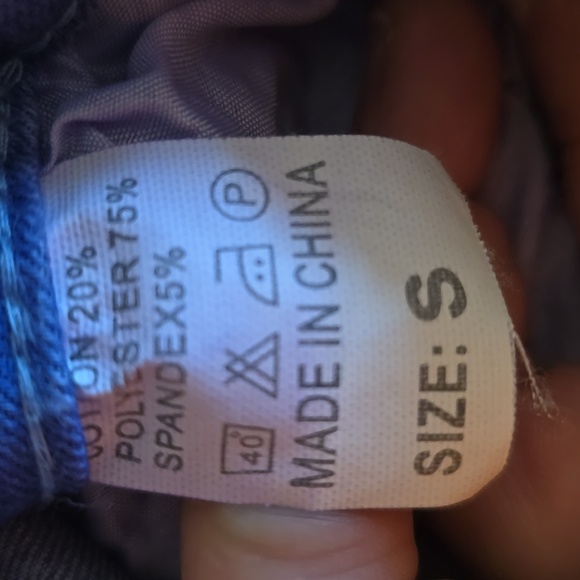 NWT Women's Bell Bottom Jeans - Picture 16 of 17